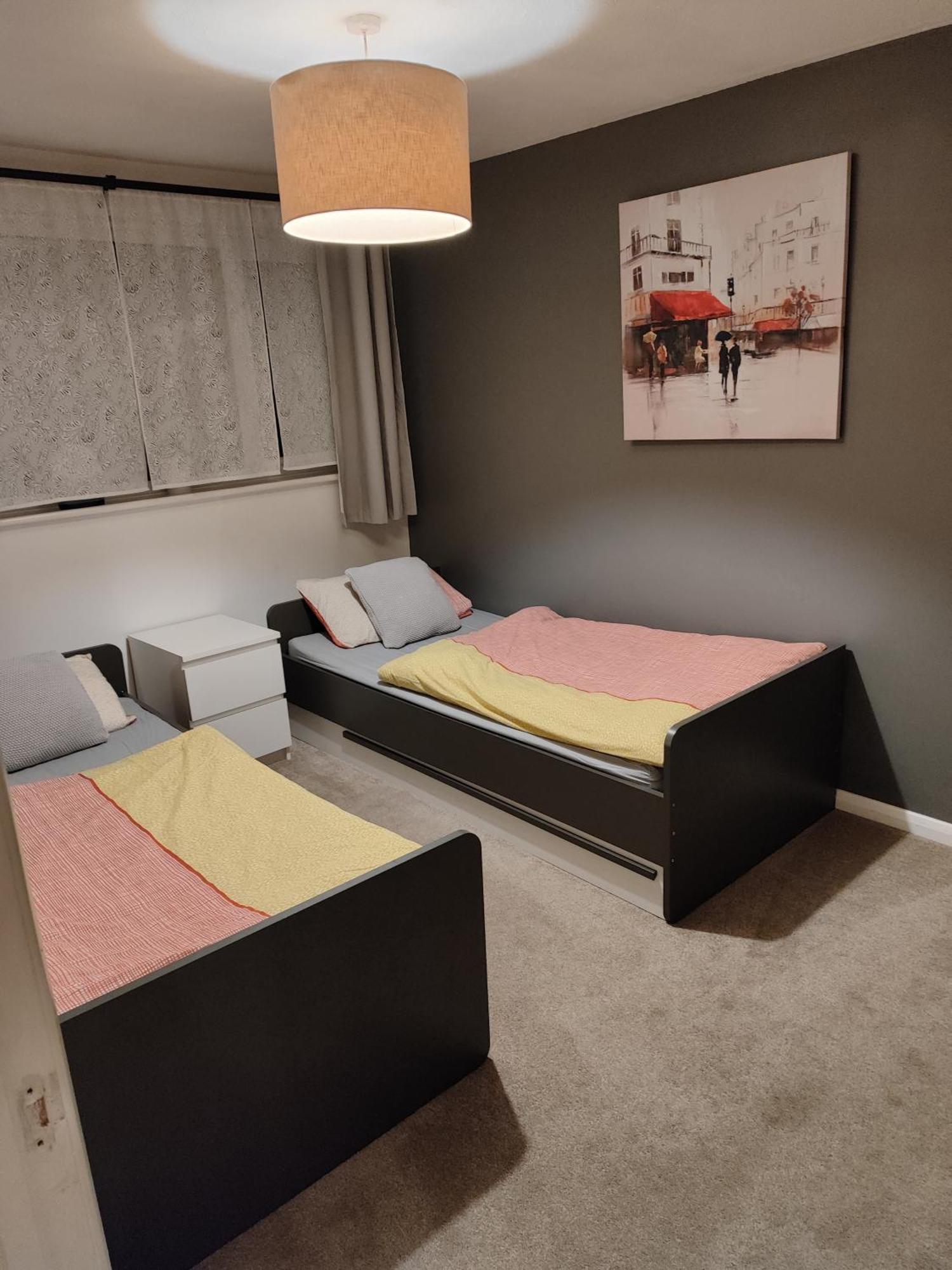 3 Bed House In Walsall, Perfect For Contractors & Leisure & Free Parking Ngoại thất bức ảnh